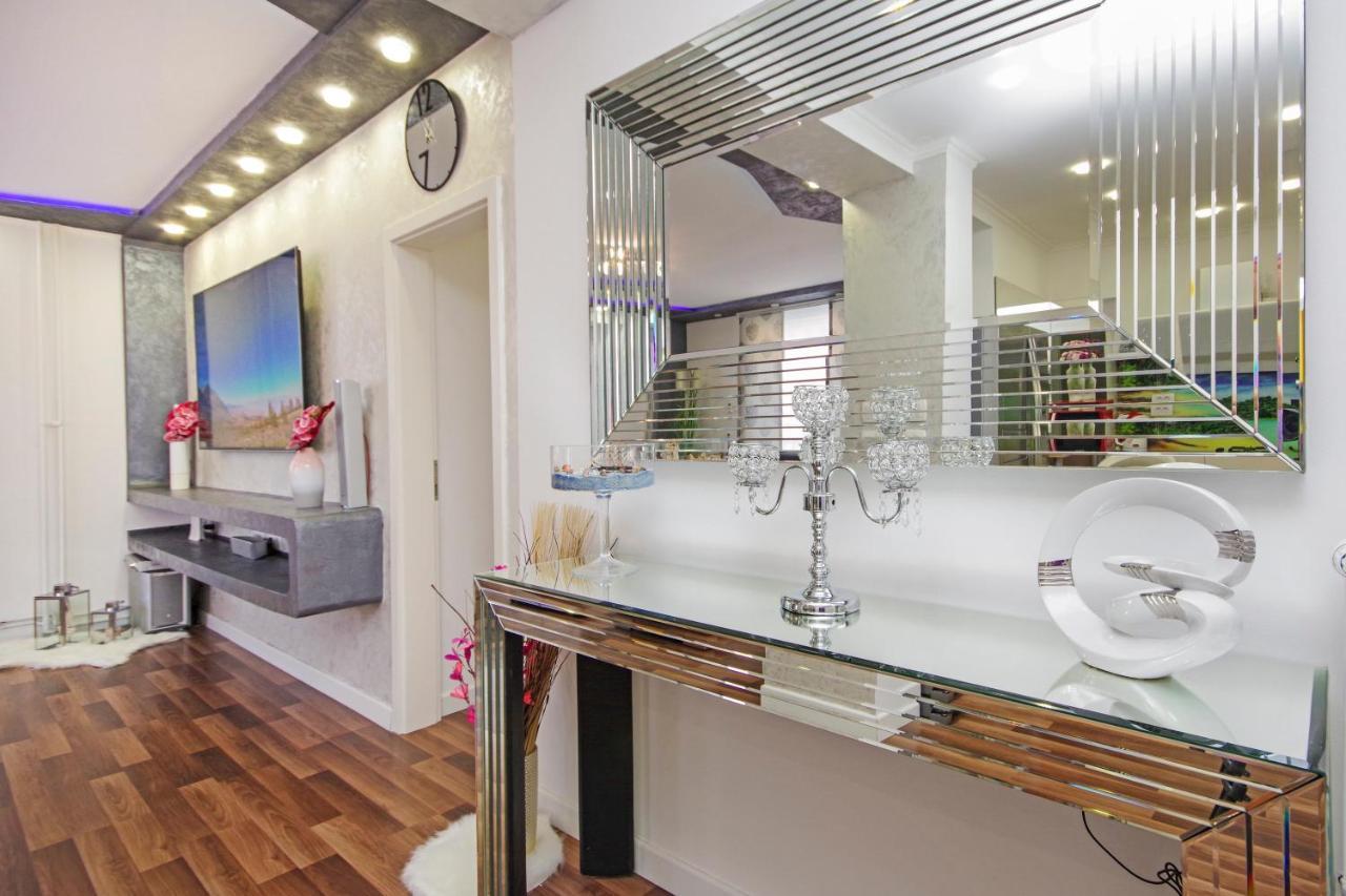 Apartman Naomi