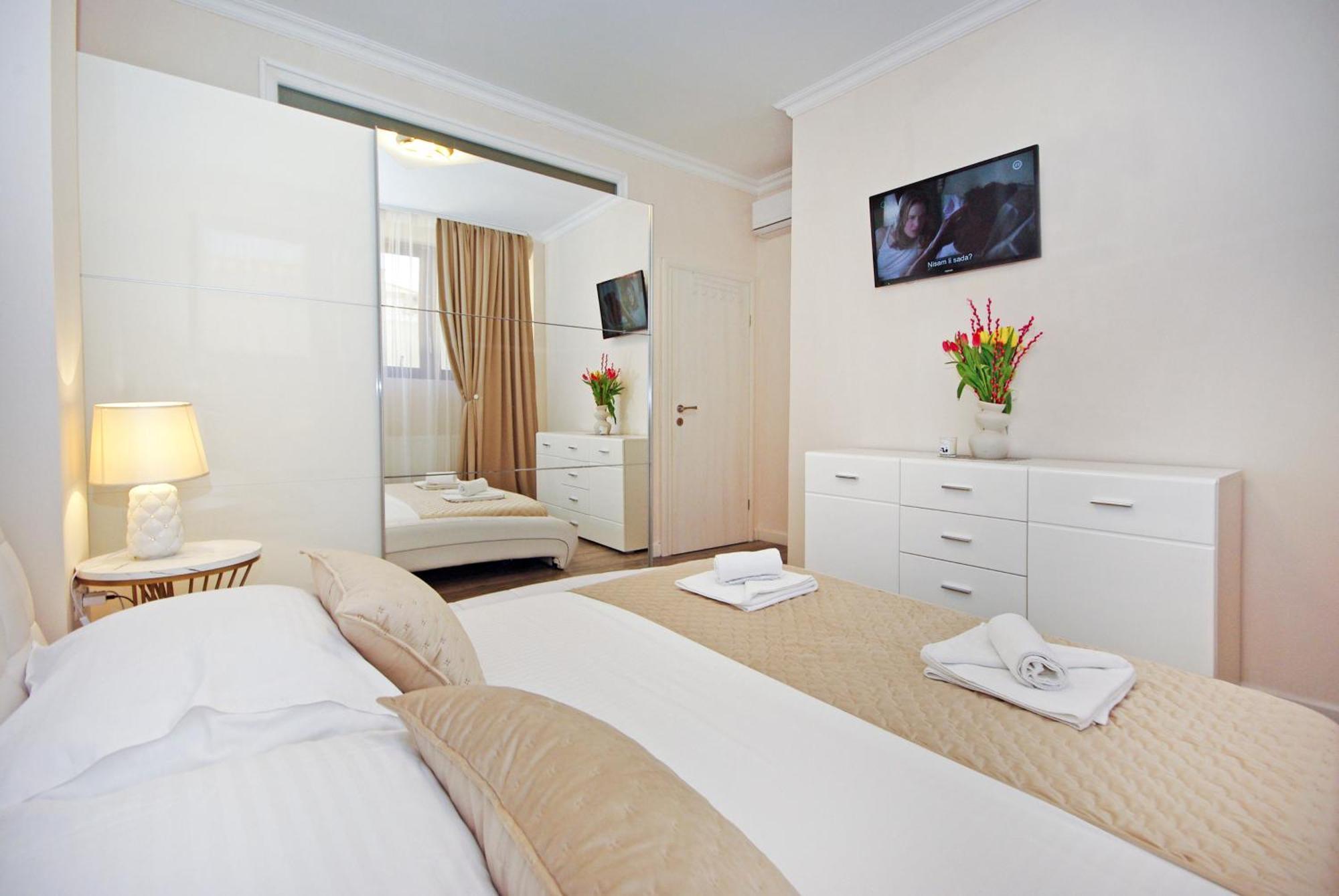 Naomi Appartement *